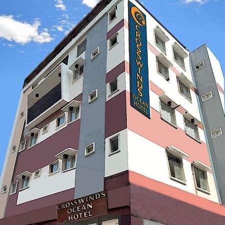 Crosswinds Hotel Paranaque City Eksteriør billede