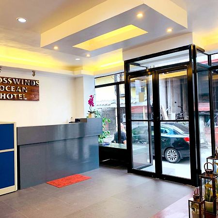 Crosswinds Hotel Paranaque City Eksteriør billede