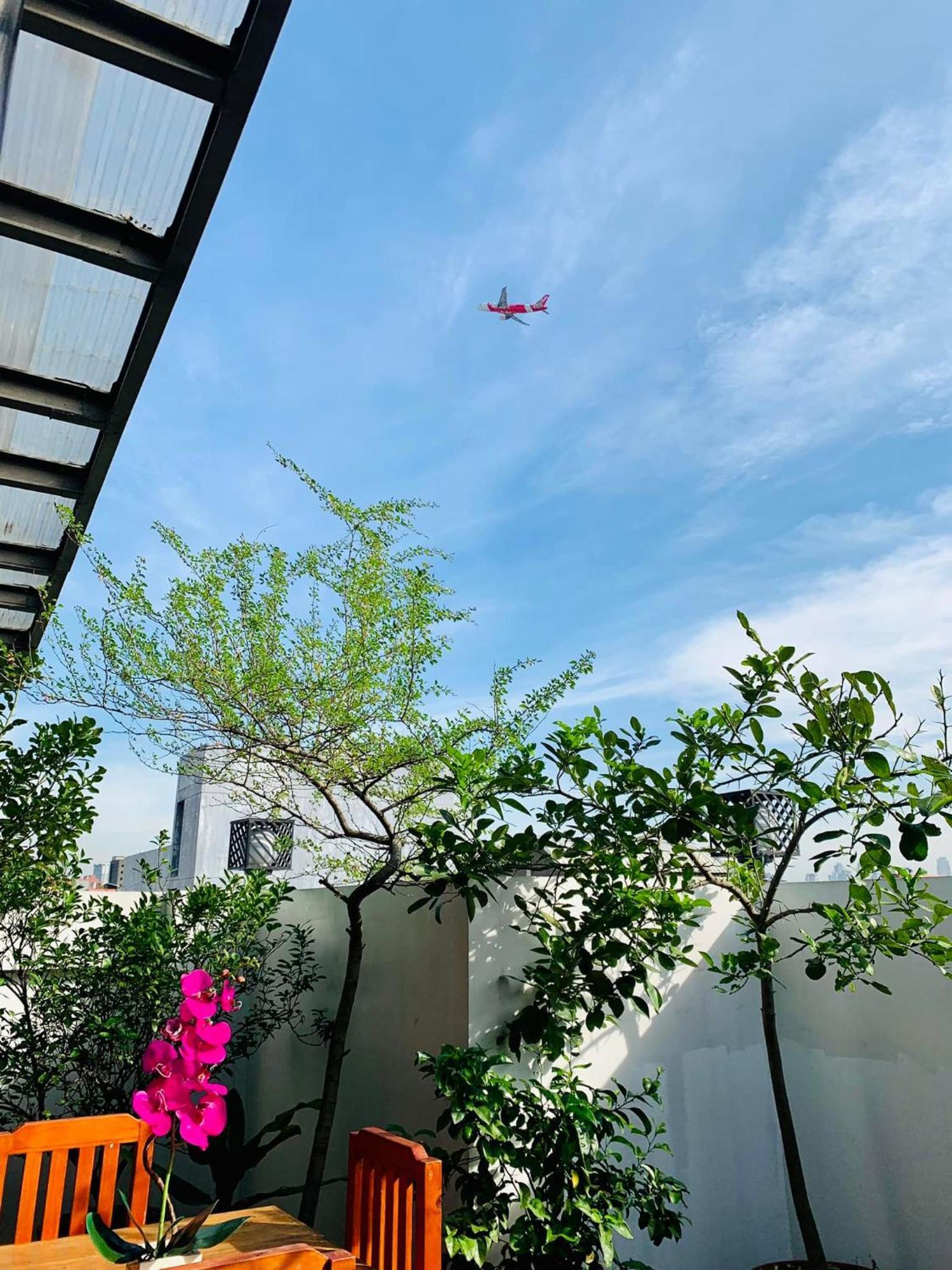 Crosswinds Hotel Paranaque City Eksteriør billede